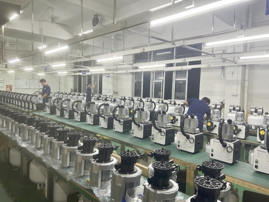 Mocny odsysacz 1,8 KM Przenośny stomatologiczny unit ssący Maszyna do pompowania próżni śliny Zasilanie 4 fotele dentystyczne